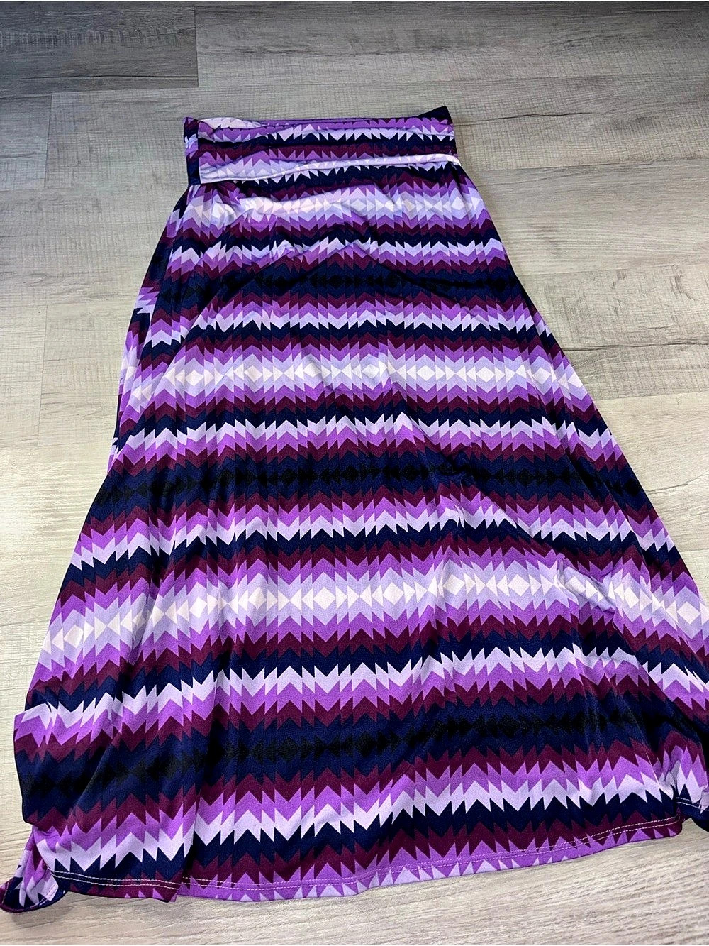 LuLaRoe Maxi Skirt Geometric Purple & Black Size XS